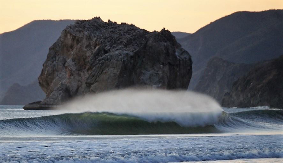 Witchs Rock Surf Tour